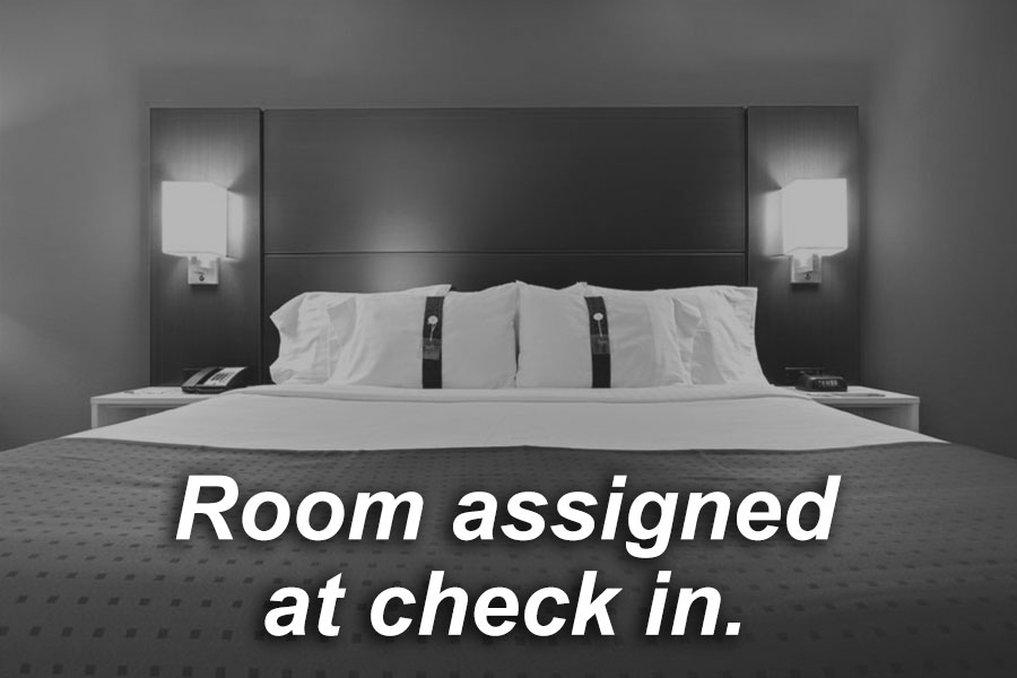 Holiday Inn Express Hotel And Suites Pearsall By Ihg Экстерьер фото